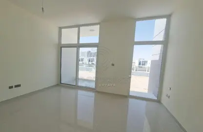 Townhouse - 3 Bedrooms - 4 Bathrooms for sale in Aurum Villas - Mulberry - Damac Hills 2 - Dubai