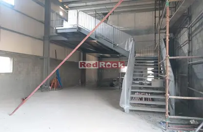 Warehouse - Studio - 1 Bathroom for rent in Al Khawaneej - Dubai