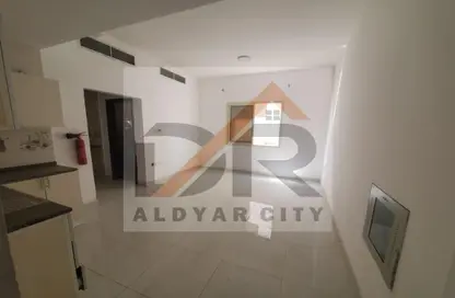 Apartment - 1 Bathroom for rent in Al Jurf Industrial 3 - Al Jurf Industrial - Ajman