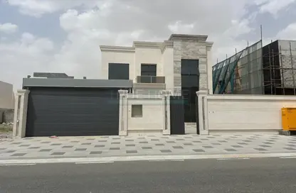 Villa - 4 Bedrooms - 6 Bathrooms for sale in Hoshi 1 - Hoshi - Al Badie - Sharjah