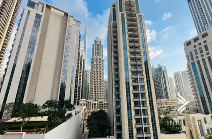 Apartment - 2 Bedrooms - 3 Bathrooms for sale in Bahwan Tower Downtown - Downtown Dubai - Dubai