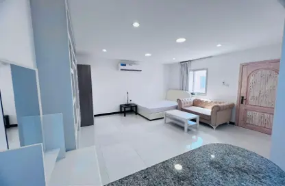 Apartment - 1 Bathroom for rent in Khalifa City - Abu Dhabi