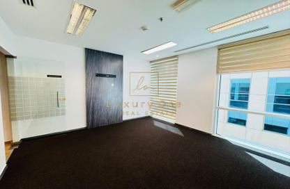 Office Space - Studio for sale in Bay Square Building 3 - Bay Square - Business Bay - Dubai