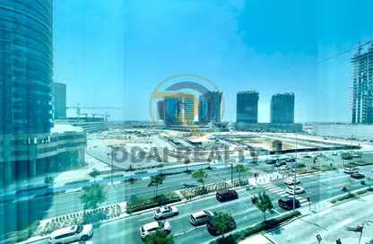 Office Space - Studio - 2 Bathrooms for rent in Business Tower - Business Bay - Dubai