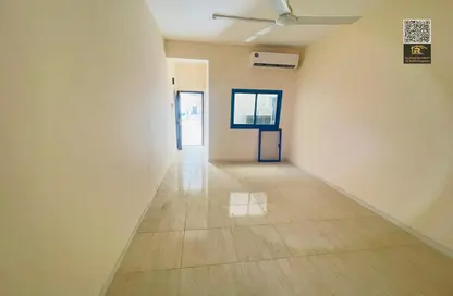 Apartment - 2 Bedrooms - 1 Bathroom for rent in Al Rashidiya Towers - Al Rashidiya - Ajman Downtown - Ajman