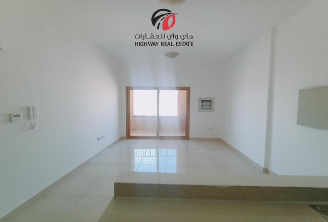 Apartment - 1 Bedroom - 2 Bathrooms for rent in Al Warsan 4 - Al Warsan - Dubai