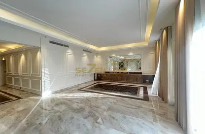 Villa - 5 Bedrooms - 6 Bathrooms for rent in Nad Al Sheba Villas - Nad Al Sheba 3 - Nad Al Sheba - Dubai