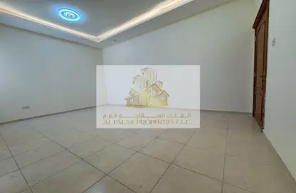 Apartment - Studio - 1 Bathroom for rent in Al Nahyan Camp - Abu Dhabi