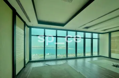 Full Floor - Studio for rent in Corniche Road - Abu Dhabi