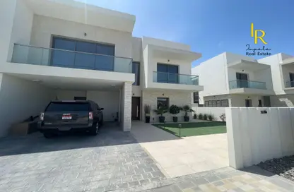 Villa - 4 Bedrooms - 5 Bathrooms for rent in Redwoods - Yas Acres - Yas Island - Abu Dhabi