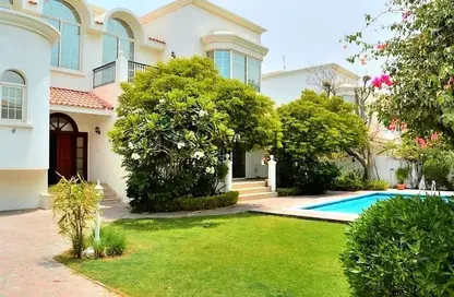 Villa - 6 Bedrooms - 6 Bathrooms for rent in Jumeirah 3 Villas - Jumeirah 3 - Jumeirah - Dubai