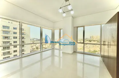 Apartment - 1 Bedroom - 1 Bathroom for rent in Nova Tower - Dubai Silicon Oasis - Dubai