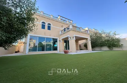 Villa - 4 Bedrooms - 4 Bathrooms for rent in Legacy - Jumeirah Park - Dubai