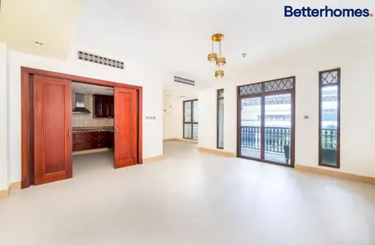 Apartment - 2 Bedrooms - 3 Bathrooms for sale in Zanzebeel 2 - Zanzebeel - Old Town - Dubai