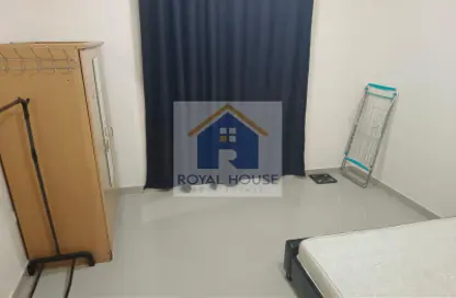 Apartment - 1 Bedroom - 1 Bathroom for rent in Al Qulaya'ah - Al Sharq - Sharjah