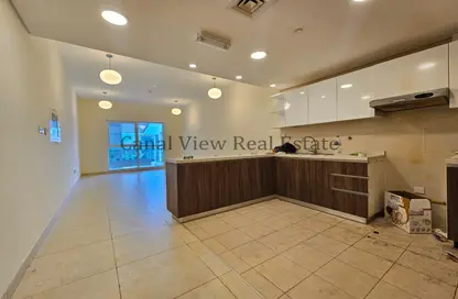 Apartment - 2 Bedrooms - 3 Bathrooms for rent in Al Amirah Building - Al Raha Beach - Abu Dhabi