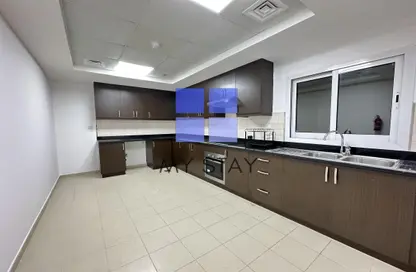 Apartment - 2 Bedrooms - 3 Bathrooms for rent in Duja Tower - Sheikh Zayed Road - Dubai