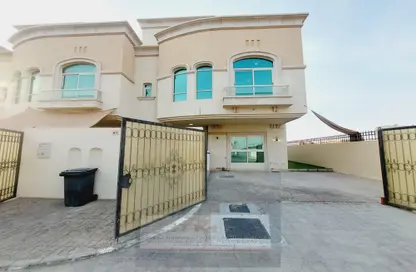 Villa - 3 Bedrooms - 5 Bathrooms for rent in Mohamed Bin Zayed City - Abu Dhabi