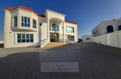 Villa - 6 Bedrooms - 7 Bathrooms for rent in Mohamed Bin Zayed Centre - Mohamed Bin Zayed City - Abu Dhabi