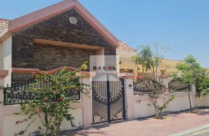 Villa - 3 Bedrooms - 4 Bathrooms for sale in Al Warqa'a 3 - Al Warqa'a - Dubai