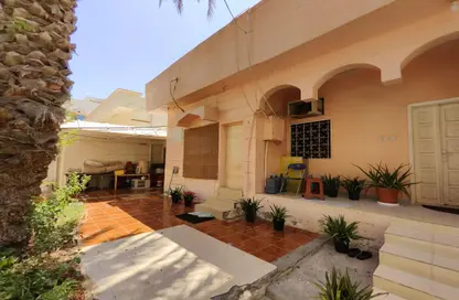 Villa - 5 Bedrooms - 3 Bathrooms for sale in Al Naimiya - Al Nuaimiya - Ajman