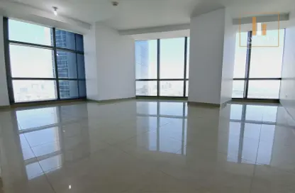 Apartment - 1 Bedroom - 2 Bathrooms for rent in Etihad Tower 2 - Etihad Towers - Corniche Road - Abu Dhabi