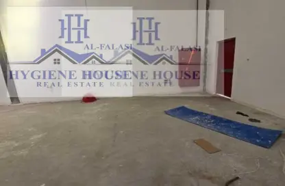 Warehouse - Studio - 1 Bathroom for rent in Umm Al Thuoob - Umm Al Quwain