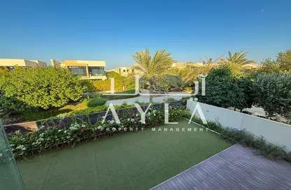 Villa - 5 Bedrooms - 7 Bathrooms for sale in HIDD Al Saadiyat - Saadiyat Island - Abu Dhabi