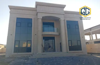 Villa - 5 Bedrooms - 6 Bathrooms for rent in Wadi Alshabak - Dubai