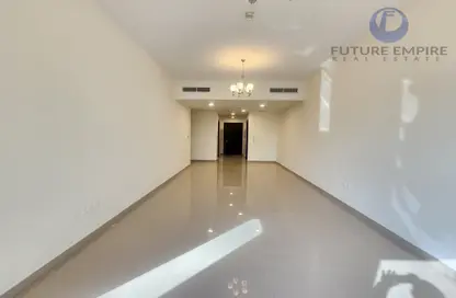 Apartment - 3 Bedrooms - 4 Bathrooms for rent in DuWest Residence - Jumeirah Garden City - Al Satwa - Dubai