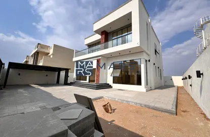 Villa - 4 Bedrooms - 6 Bathrooms for rent in Hoshi 1 - Hoshi - Al Badie - Sharjah