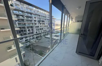 Apartment - 1 Bedroom - 2 Bathrooms for sale in Oasis Residences - Masdar City - Abu Dhabi