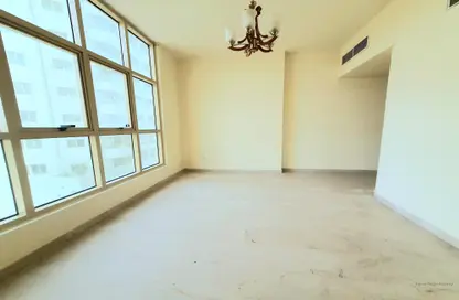 Apartment - 1 Bedroom - 1 Bathroom for rent in Al Wahda Building - Al Majaz 2 - Al Majaz - Sharjah