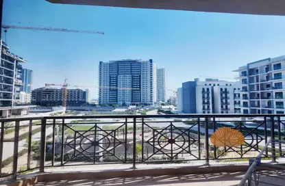 Apartment - 2 Bedrooms - 3 Bathrooms for rent in La Fontana - Arjan - Dubai