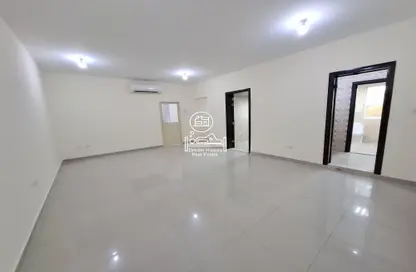 Villa - 2 Bedrooms - 2 Bathrooms for rent in Shakhbout City - Abu Dhabi