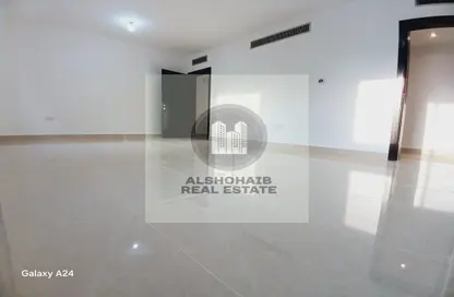 Apartment - 2 Bedrooms - 2 Bathrooms for rent in Al Najda Street - Abu Dhabi