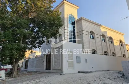 Villa - 6 Bedrooms for sale in Muroor Area - Abu Dhabi