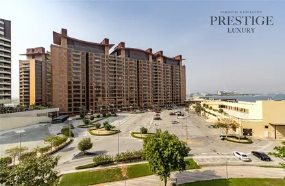 Apartment - 1 Bedroom - 2 Bathrooms for rent in Al Das - Shoreline Apartments - Palm Jumeirah - Dubai