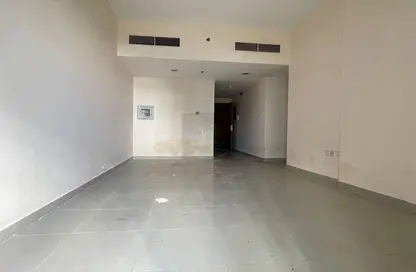 Apartment - 3 Bedrooms - 2 Bathrooms for rent in Al Rashidiya - Ajman Downtown - Ajman