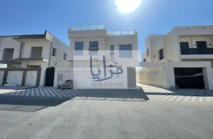 Villa - 5 Bedrooms - 7 Bathrooms for sale in Al Amira Village - Al Yasmeen - Ajman