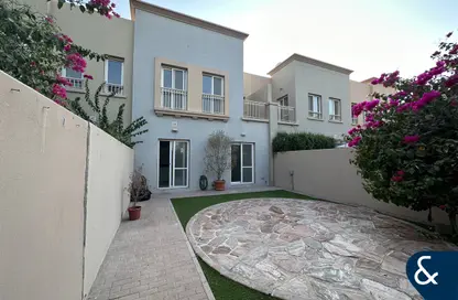 Villa - 2 Bedrooms - 3 Bathrooms for rent in Springs 2 - The Springs - Dubai