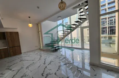 Apartment - 2 Bedrooms - 3 Bathrooms for sale in Oasis Residences - Masdar City - Abu Dhabi