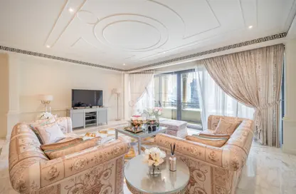 Apartment - 2 Bedrooms - 3 Bathrooms for rent in Palazzo Versace - Culture Village - Dubai