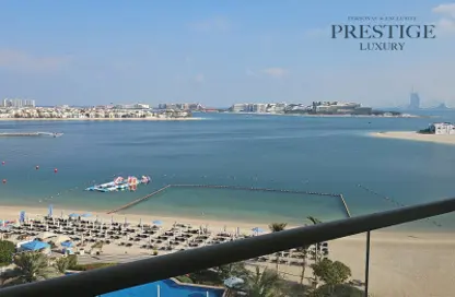 Apartment - 1 Bedroom - 2 Bathrooms for rent in Al Haseer - Shoreline Apartments - Palm Jumeirah - Dubai