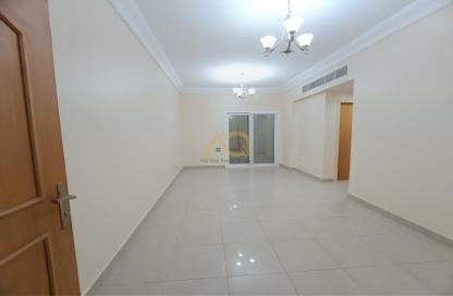 Apartment - 2 Bedrooms - 2 Bathrooms for rent in Al Nahda Complex - Al Nahda - Sharjah