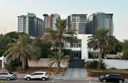 Apartment - 1 Bedroom - 1 Bathroom for rent in Al Mushrif Villas - Al Mushrif - Abu Dhabi