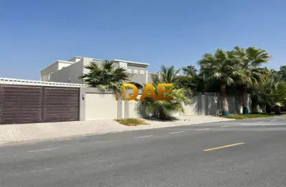 Villa - 3 Bedrooms - 4 Bathrooms for rent in Al Barsha South 2 - Al Barsha South - Al Barsha - Dubai