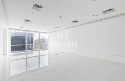 Office Space - Studio for sale in Tamani Art Tower - Business Bay - Dubai