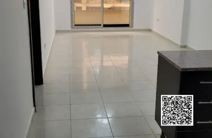 Apartment - 1 Bedroom - 2 Bathrooms for rent in Goldcrest Dreams - Emirates City - Ajman