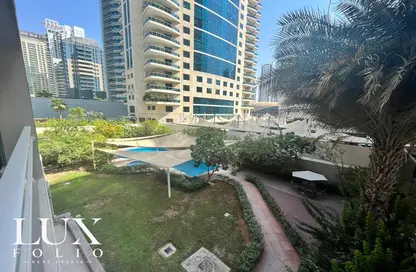 Apartment - 2 Bedrooms - 3 Bathrooms for rent in Emerald Residence - Dubai Marina - Dubai